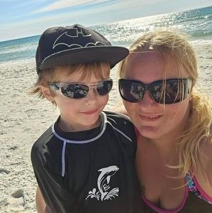 Meet your Posher, Janelle